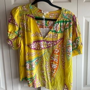 Haute Hippie NWT Boho Flowy Short Sleeve Vneck Blouse Size Large